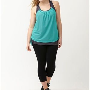 Livi Active Work Out Tank w/ mesh overlay 22/24